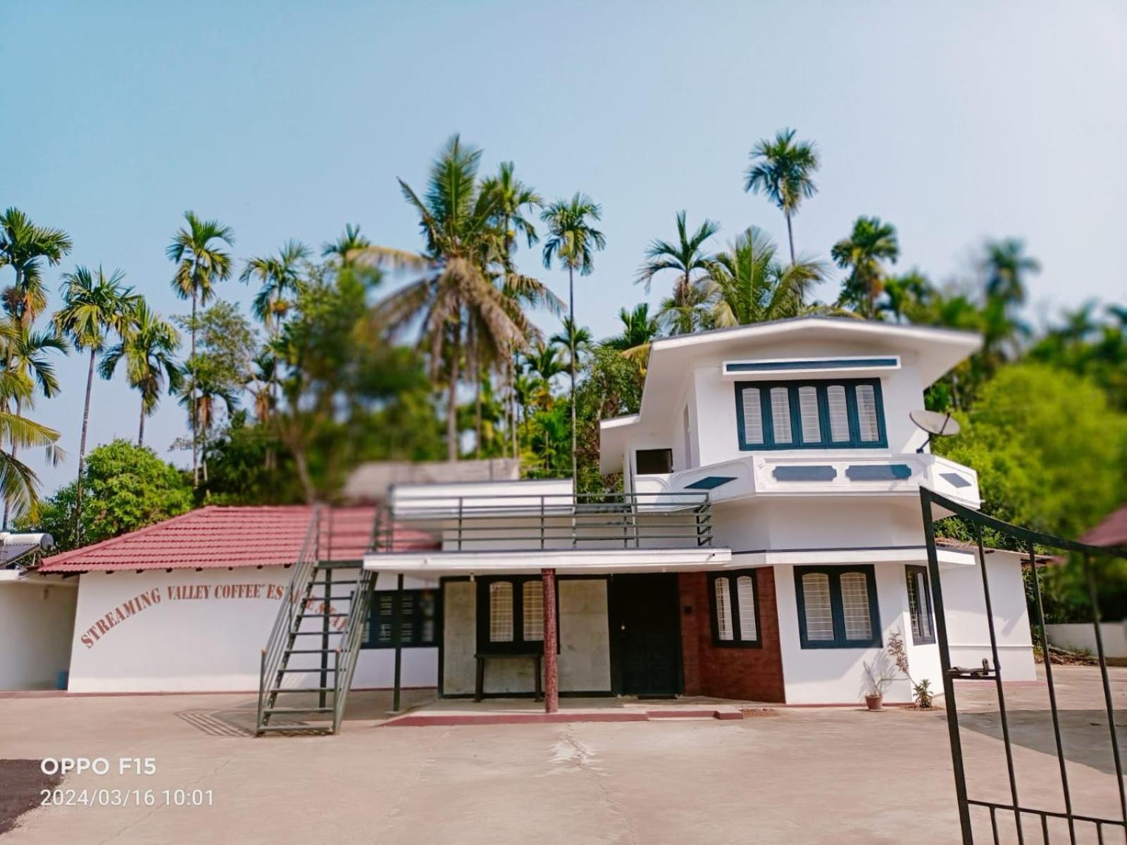 Streaming Valley Independent Coffee Estate Stay Madikeri Ngoại thất bức ảnh